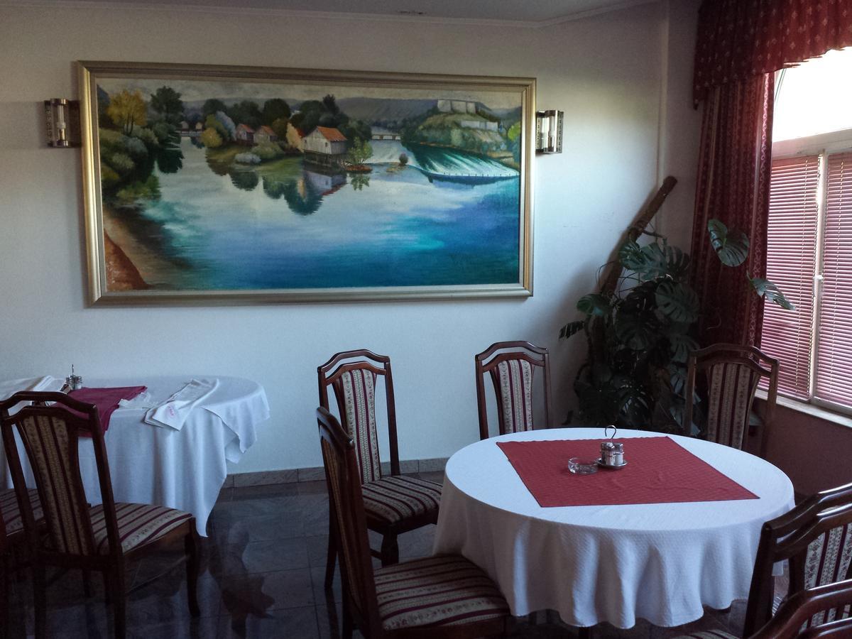 Hotel Stari Grad Ilma Bosanska Krupa Exterior foto