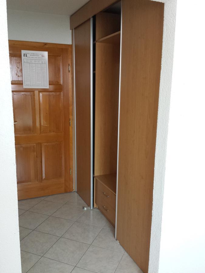 Hotel Stari Grad Ilma Bosanska Krupa Habitación foto