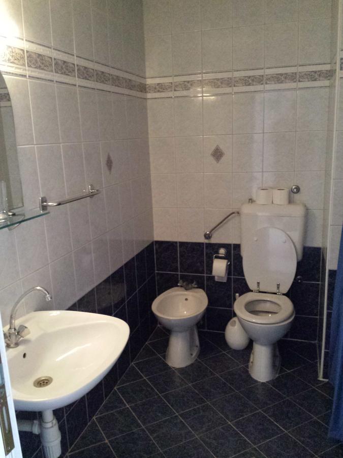 Hotel Stari Grad Ilma Bosanska Krupa Habitación foto